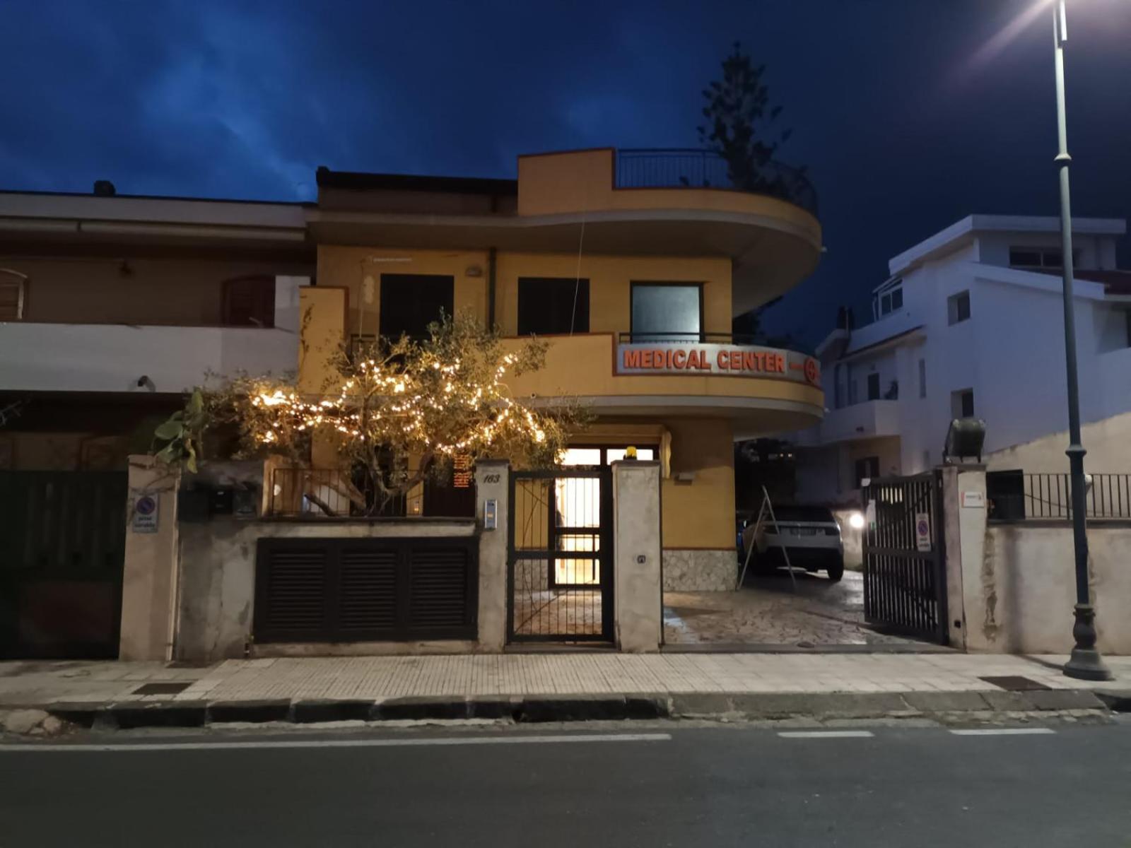 Casa Carmelo Lägenhet Nizza di Sicilia Exteriör bild